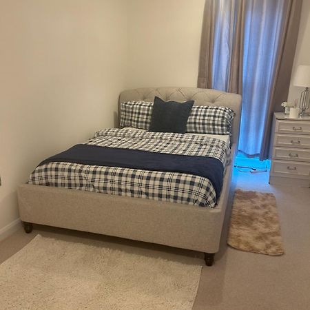 En-Suite Double Room In A Shared Apartment Close To Central 런던 외부 사진